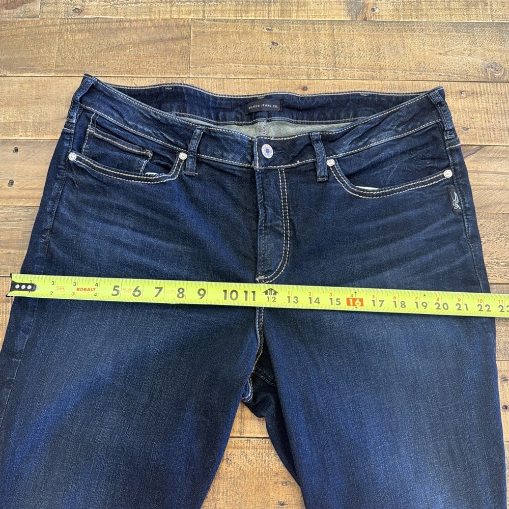 Silver Avery Dark Blue Straight Leg Women's Jeans size 18 length (38.5X29.5) - Picture 13 of 16